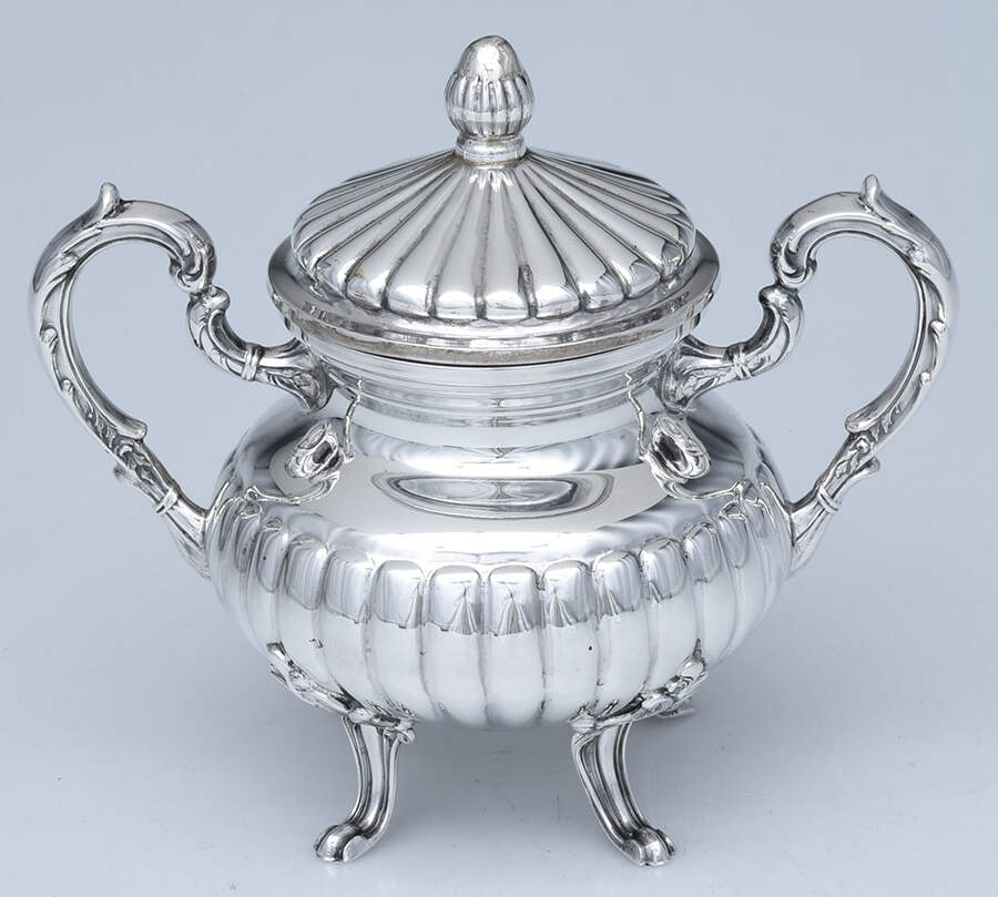 CXU9 (Sterling, Hollowware) Sugar Bowl & Lid by Camusso (Peru)-1