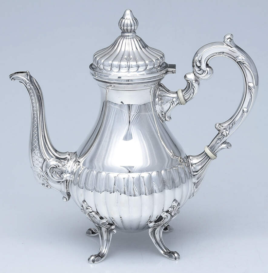 CXU9 (Sterling, Hollowware) Coffee Pot by Camusso (Peru)-1