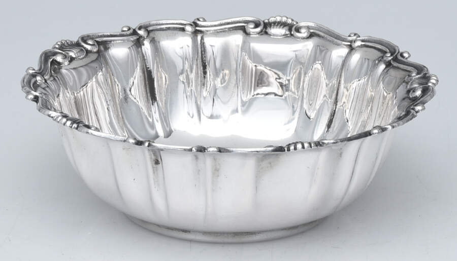 E7M (Hollowware) 5" Individual Round Berry Bowl by Enrico Messulam-1