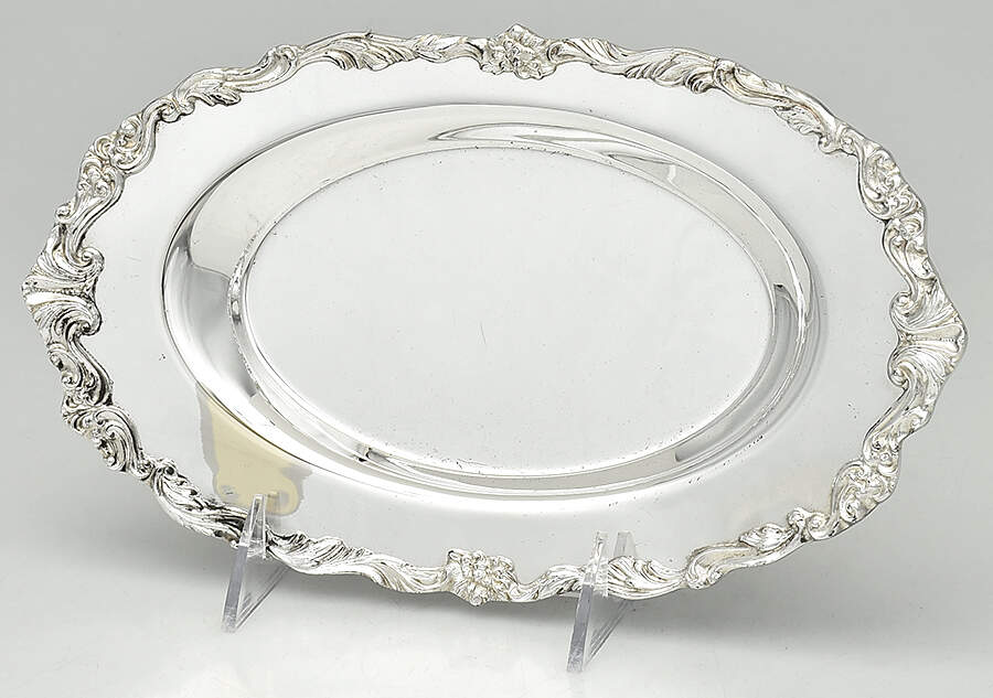 Windsor (Silverplate, Hollowware) Plated Gravy Underplate by Sheridan Silver Co-1