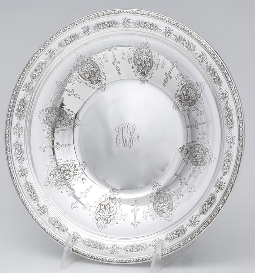 Louis XIV (Sterling, Hollowware) 9" Sandwich Plate by Towle Silver-1