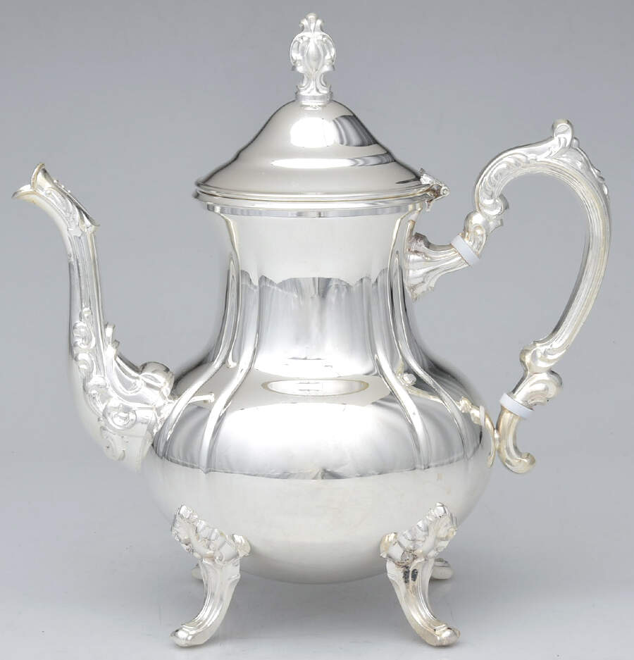 TWS305 (SILVERPLATE, HOLLOWWARE) Silverplate Coffee Pot by Towle Silver-1