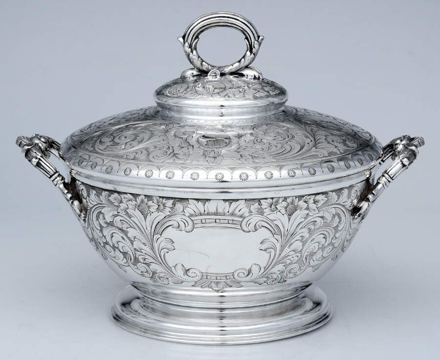 4122 (Sterling, Hollowware) 1 Quart Round Covered Casserole by Tiffany & CO SILVER-1