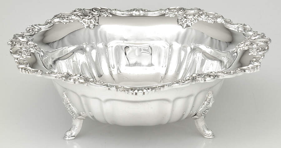 Baroque (Silverplate, Hollowware, Older) Footed Round Vegetable Bowl by Wallace Silver-1