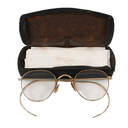 Antique 19th-Century Gold-Rimmed Pair of Spectacles