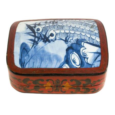 Mid-Century Chinese Red Lacquer Shard Box