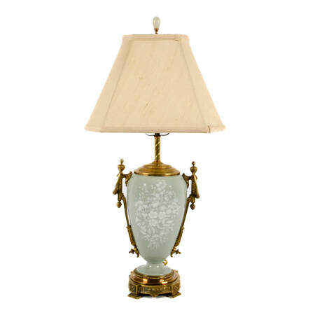 French Pâte-sur-Pâte Table Lamp