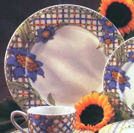 Dahlia Blue by American Atelier