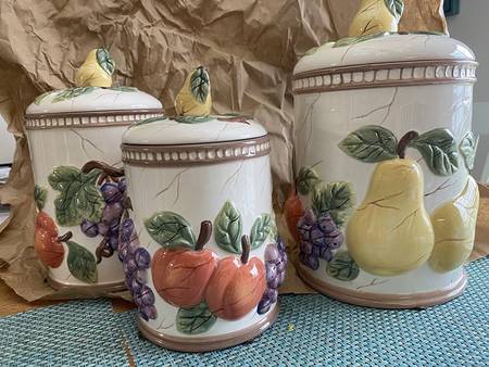 Pompeii Fruit (3 Piece) Canister Set (Box Set)