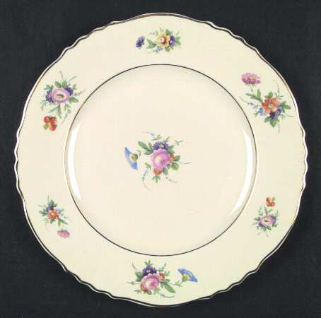 Selma (Scalloped) by Aberdeen