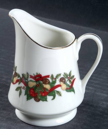 Christmas Bounty Creamer