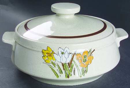 Adela 1.5 Qt Round Covered Casserole