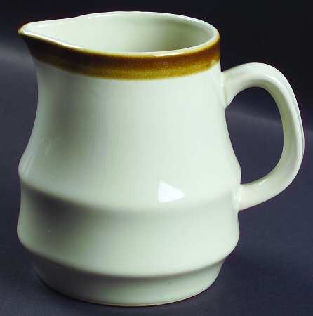 Corona Creamer