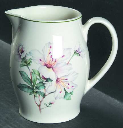 Azalea 32 Oz Pitcher