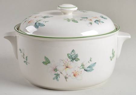 Azalea 1 Qt Round Covered Casserole