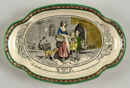 Cries of London (Green & Brown rim) 5" Oval Tray