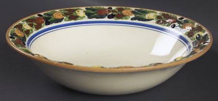 Della Robia Multicolor on Cream Coupe Cereal Bowl