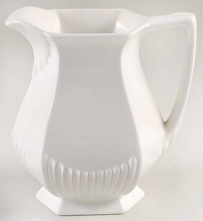 Empress 24 Oz Pitcher