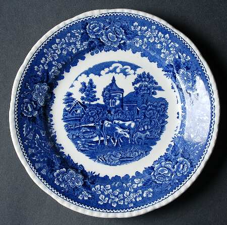 English Scenic Blue (Scalloped) Dessert/Pie Plate
