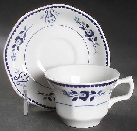 Gloucester Flat Cup & Saucer Set