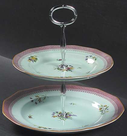 Lowestoft (Newer Backstamp) 6 5/8"-10"  2 Tiered Serving Tray (Dp, Sp) HC