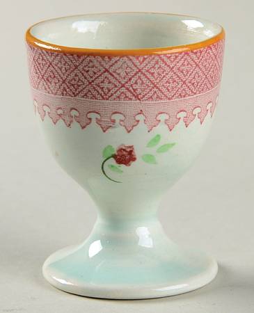 Lowestoft (Older Backstamp) Single Egg Cup