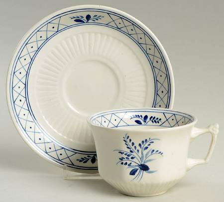Victoriana Flat Cup & Saucer Set