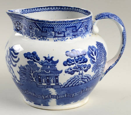 Willow Blue (Smooth, No Trim) 28 Oz Pitcher