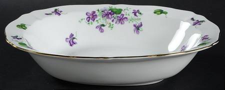 Violet 9" Oval Vegetable Bowl