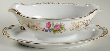 ADL6 Gravy Boat with Attached Underplate