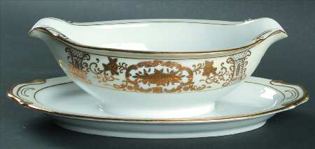 Majestic Gravy Boat with Attached Underplate
