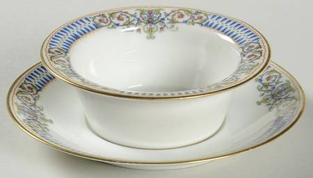 AHR101 Ramekin & Saucer Set