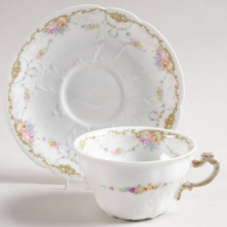 Footed Cup & Saucer Set