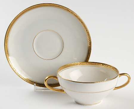 AHR133 Flat Bouillon Cup & Saucer
