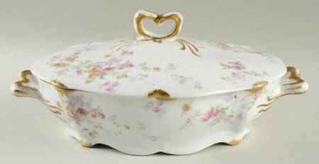AHR22 Oval Covered Vegetable