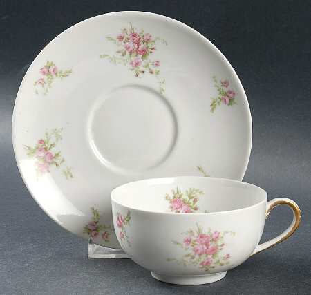 AHR56 Flat Cup & Saucer Set