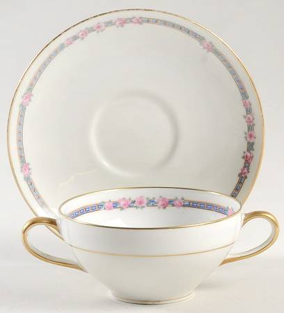AHR6 Flat Bouillon Cup & Saucer