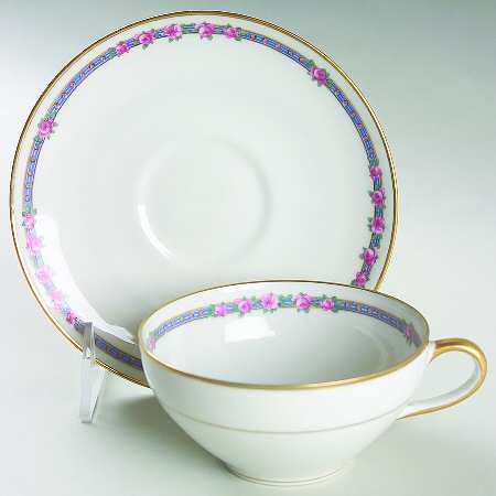AHR6 Flat Cup & Saucer Set