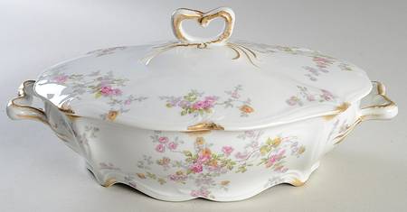 AHR68 Oval Covered Vegetable