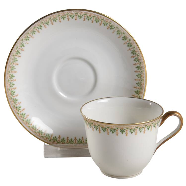 AHR8 Flat Demitasse Cup & Saucer Set