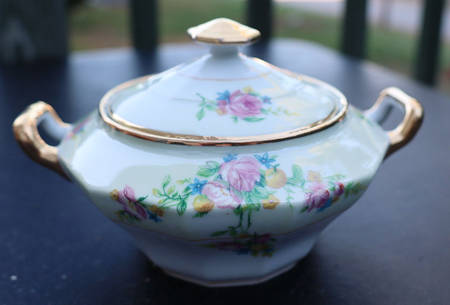 AHR94 Sugar Bowl & Lid by Charles Ahrenfeldt