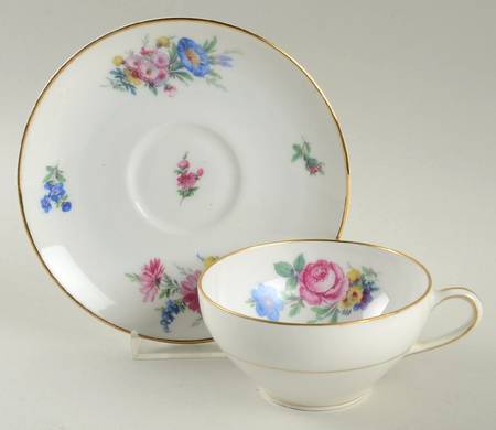 Boulogne Flat Cup & Saucer Set