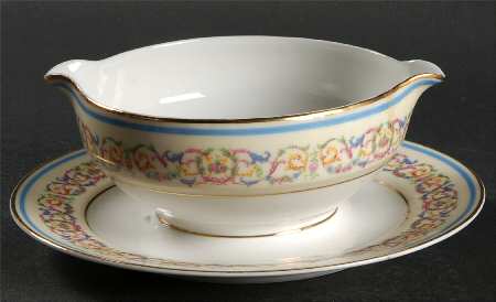 Chamonix Gravy Boat with Attached Underplate