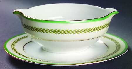Empire Gravy Boat with Attached Underplate