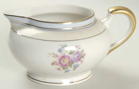 Longchamps Creamer