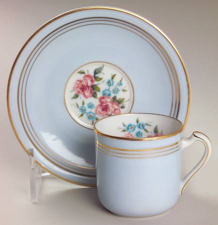 Menton Flat Demitasse Cup & Saucer Set