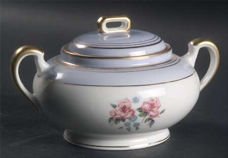 Menton Sugar Bowl & Lid