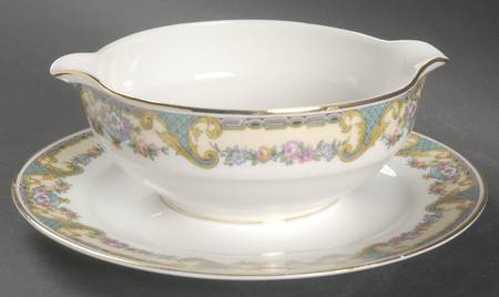Monceau Gravy Boat with Attached Underplate