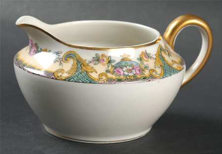 Monceau Creamer