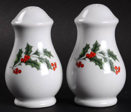 Holiday Salt & Pepper Set